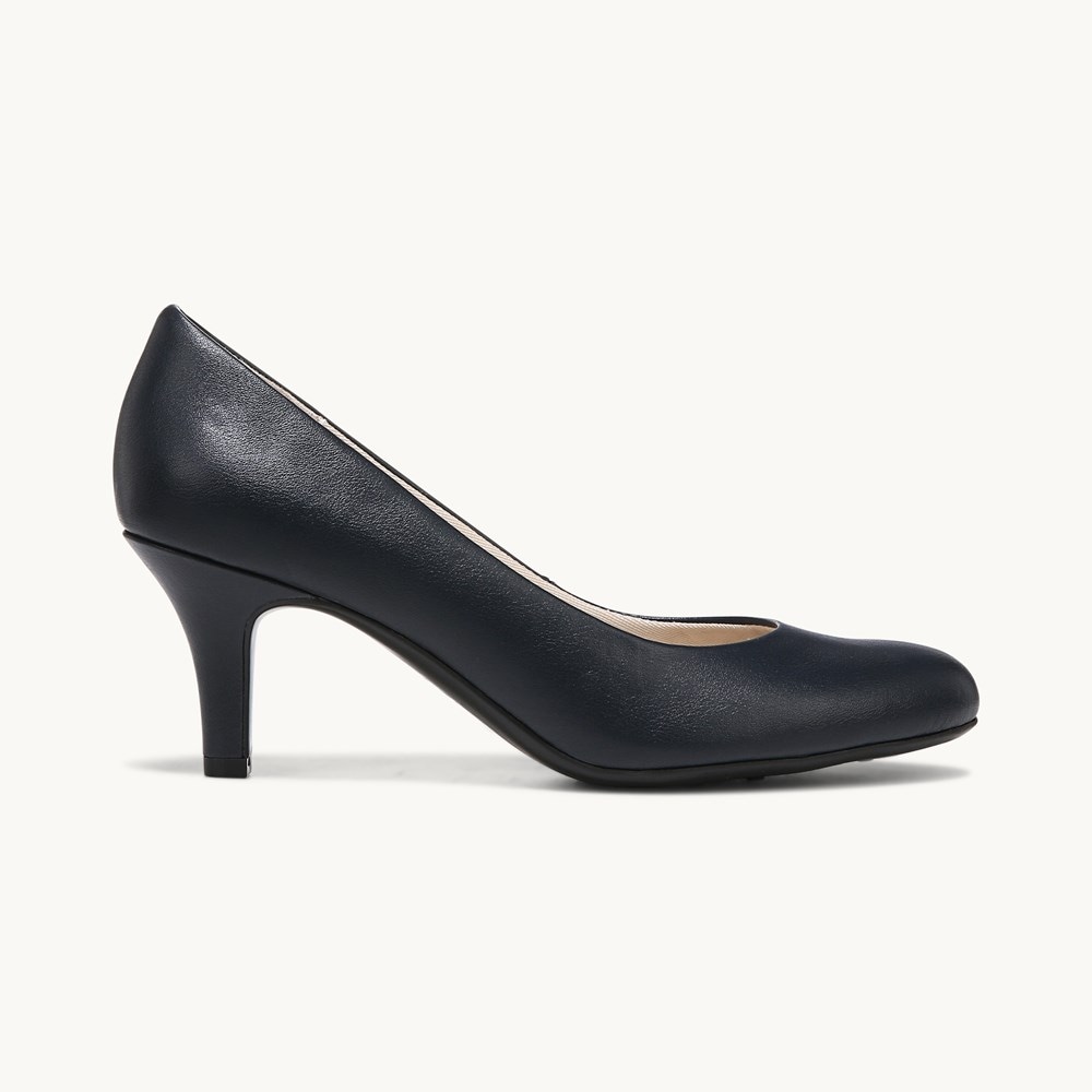 Lifestride navy blue pumps on sale