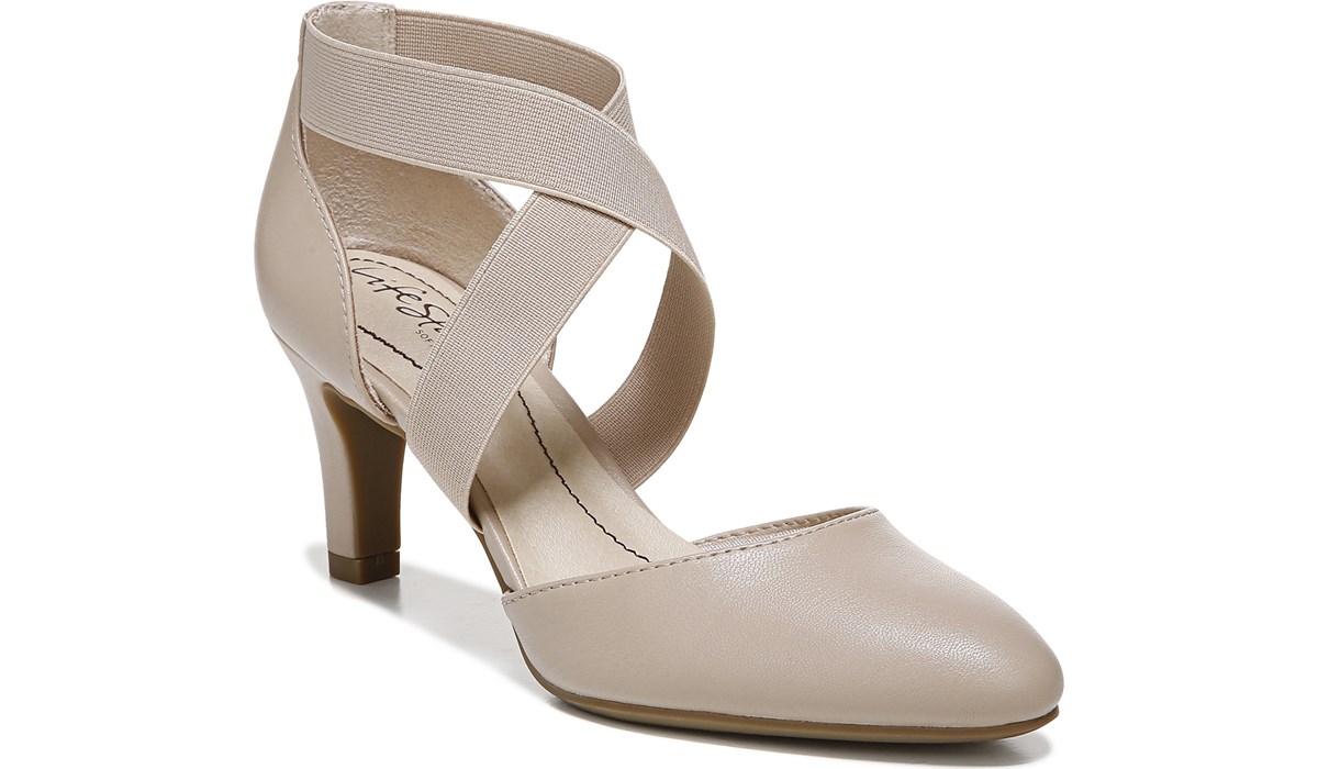 Life strides sale pumps