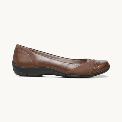 Lifestride hot sale quicken flat