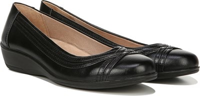 lifestride pointed toe flats