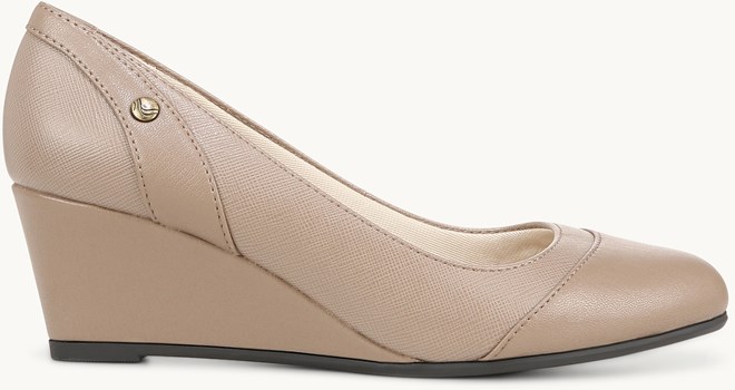 Lifestride best sale wedge heels